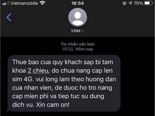 Tin nhắn nâng cấp sim 4G, mất sạch tiền lại "gánh" thêm nợ. (Nguồn: hanoimoi).