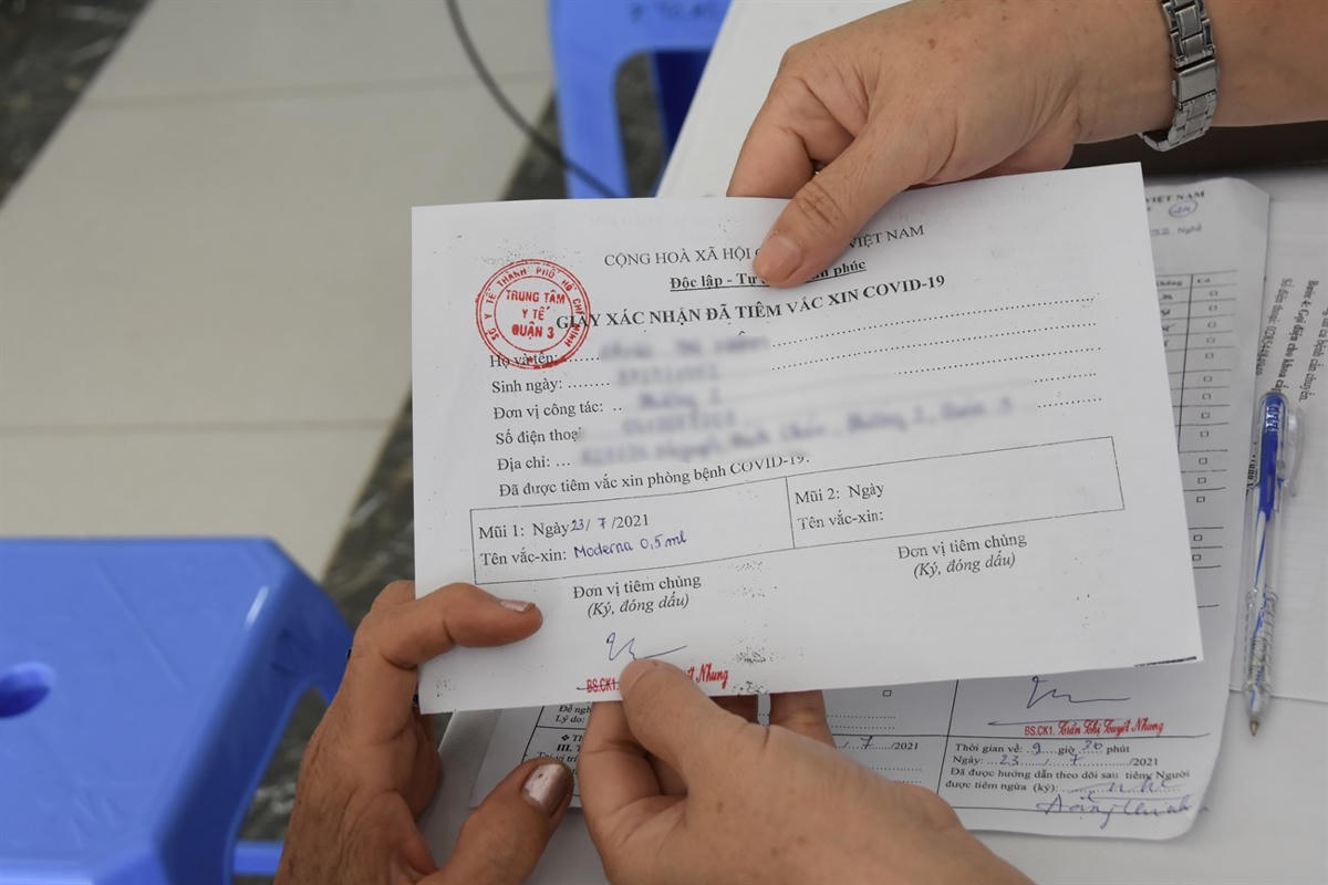 Đề xuất 'Thẻ xanh vaccine', 'Công dân vacinne', các địa phương muốn nới lỏng giãn cách