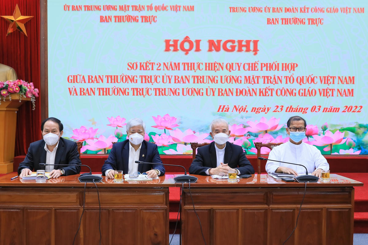 Chủ trì Hội nghị. Ảnh: Quang Vinh.