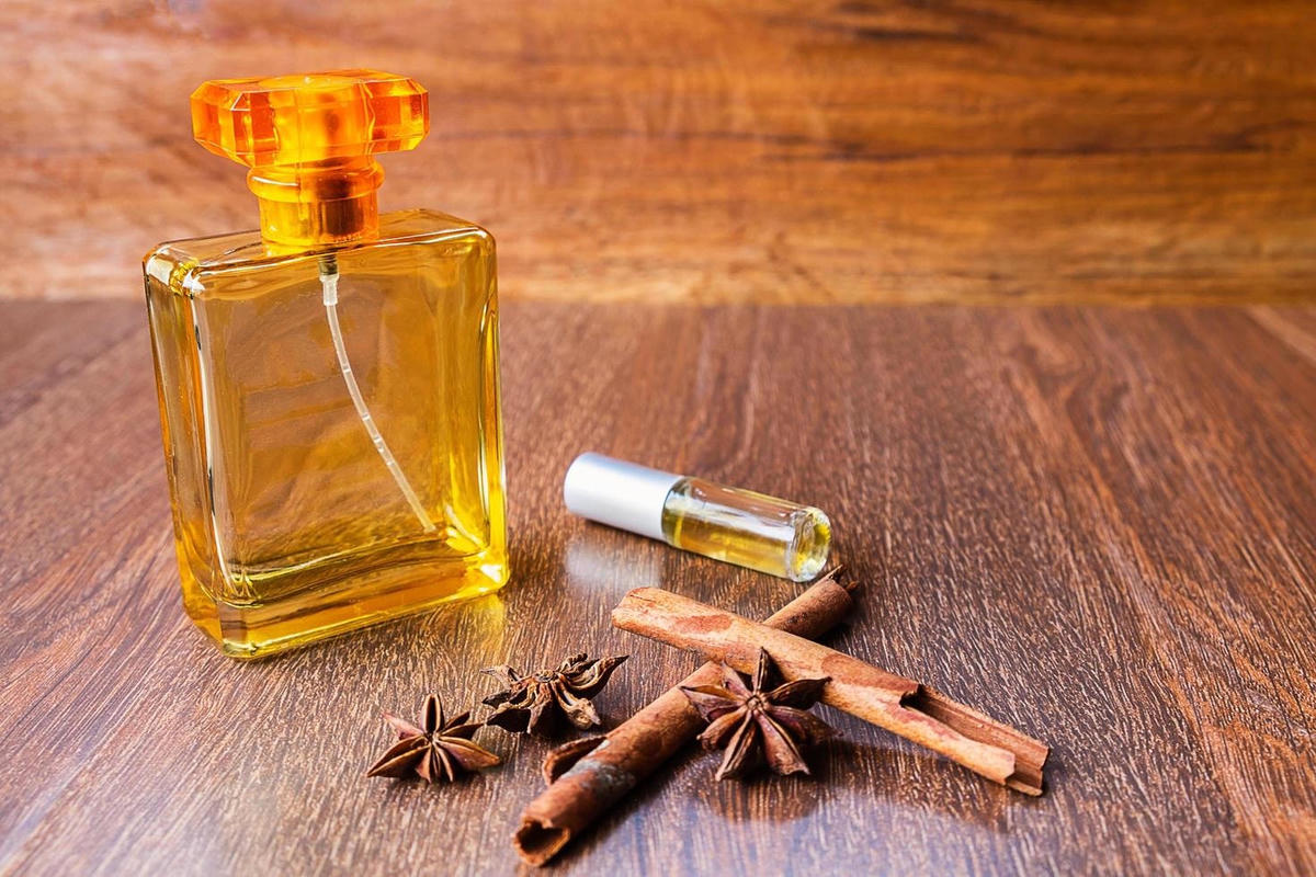 Scent With Love: Thế hệ trẻ muốn truyền tải thông điệp gì qua mùi hương nước hoa