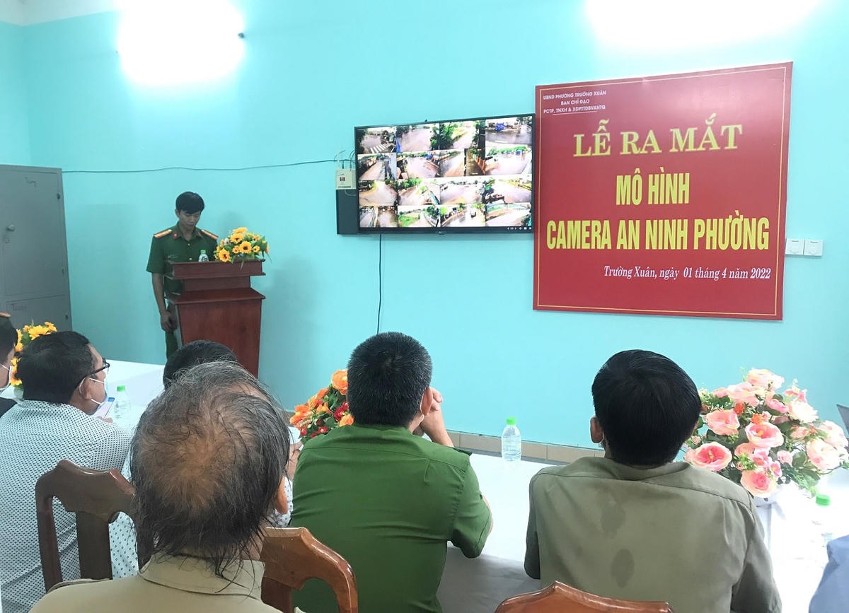 Quang cảnh buổi lễ ra mắt mô hình camera an ninh.