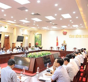 Quang cảnh cuộc họp.