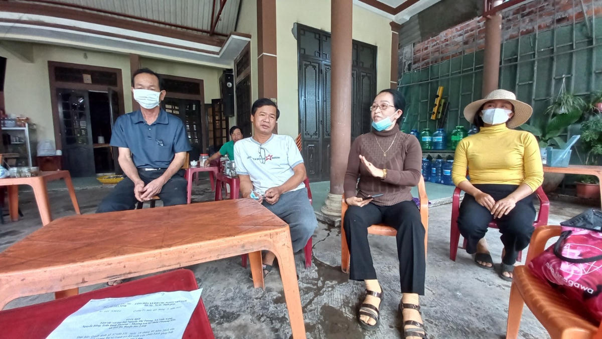 Bà Lê Thị Thúy khẳng định, vợ chồng bà không hề có đơn thư tố cáo 4 hộ dân (bà Tương, ông Vang, ông Phương và ông Bằng) lấn chiếm đất của gia đình.