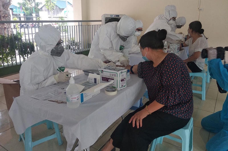 Thêm 264 ca mắc mới Covid-19, 407 bệnh nhân được công bố khỏi bệnh