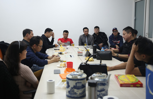 Hình ảnh về buổi tập đầu tiên của Táo Quân 2022 nhưng không có sự xuất hiện của NSND Công Lý và nghệ sĩ Xuân Bắc. Ảnh: VFC. 