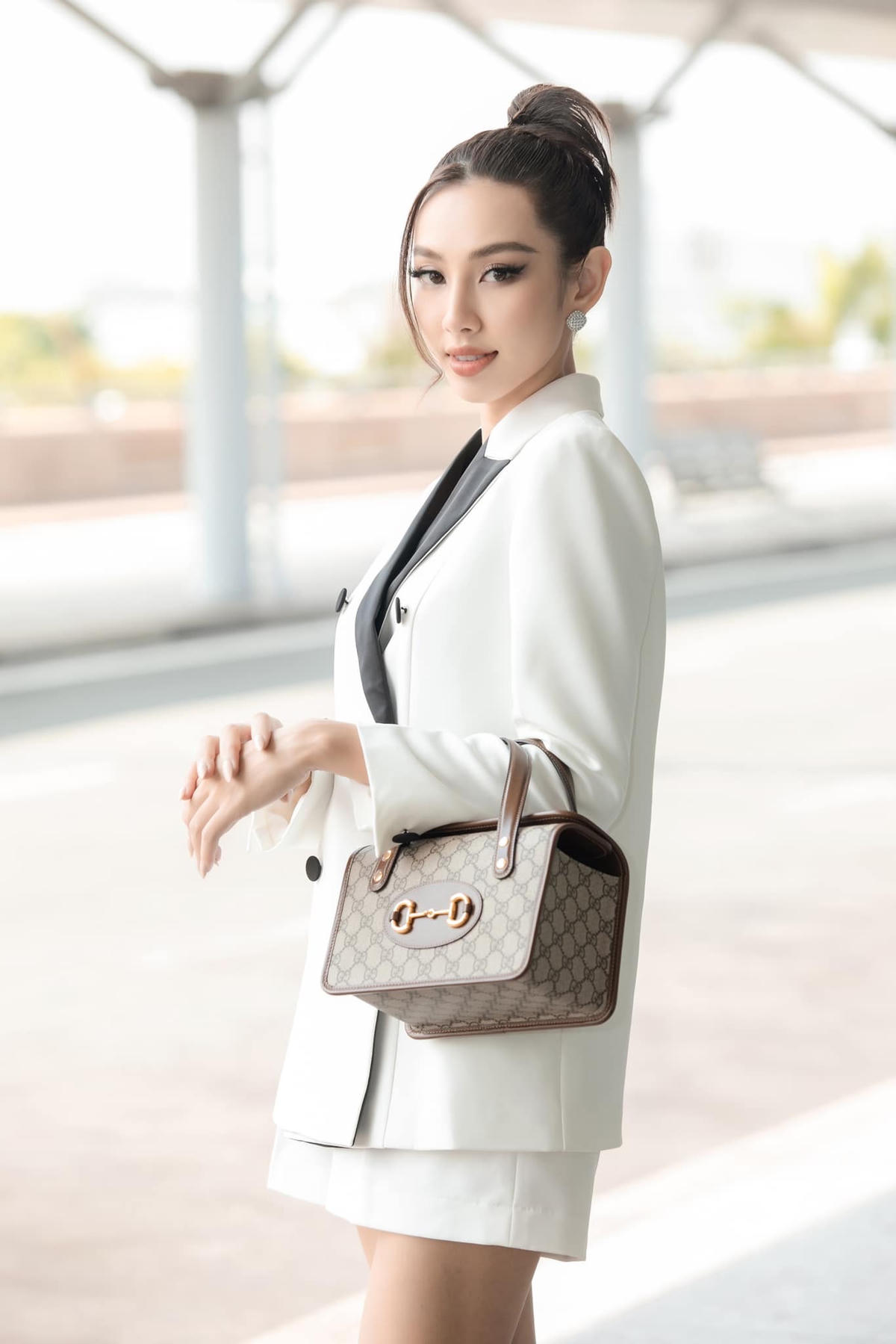Thùy Tiên lên đường tới Thái Lan để hoàn thành các lịch trình cũng như dự án từ thiện với tư cách Hoa hậu Hòa bình Quốc tế 2021.