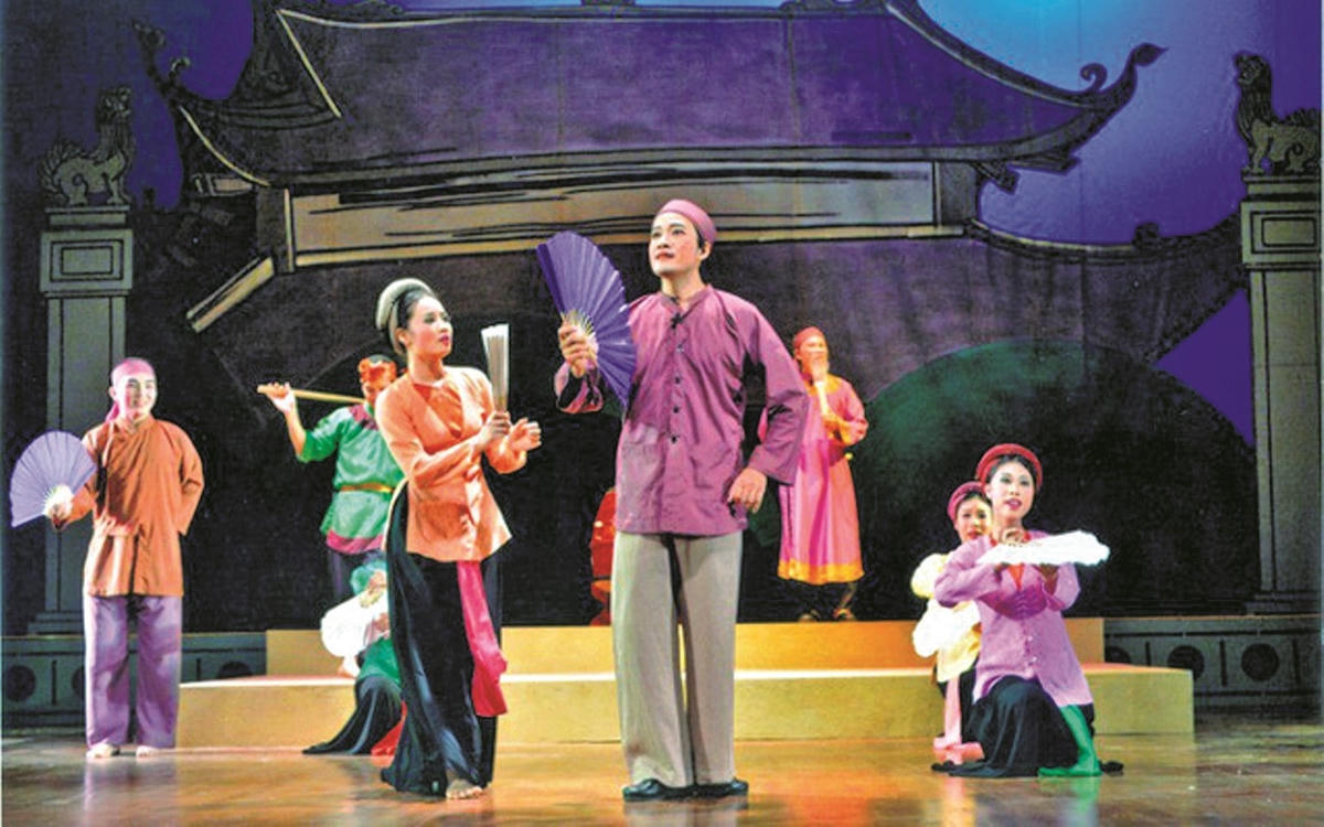 Có thể nói, “con đường” khẳng định mình của các tài năng trẻ sân khấu còn rất nhiều gian nan.