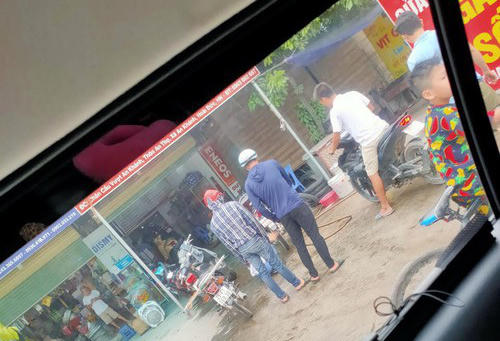 Hình ảnh 2 tên cướp 900 triệu tại ngân hàng BIDV