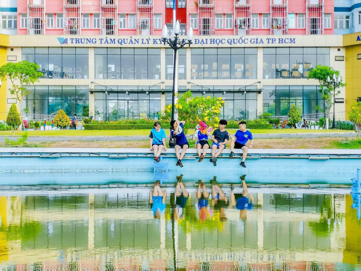 KTX Đại học Quốc gia TP Hồ Chí Minh.