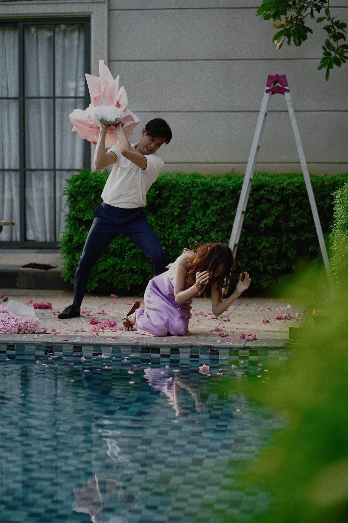 Góc khuất của đời sống hôn nhân được hé lộ. 