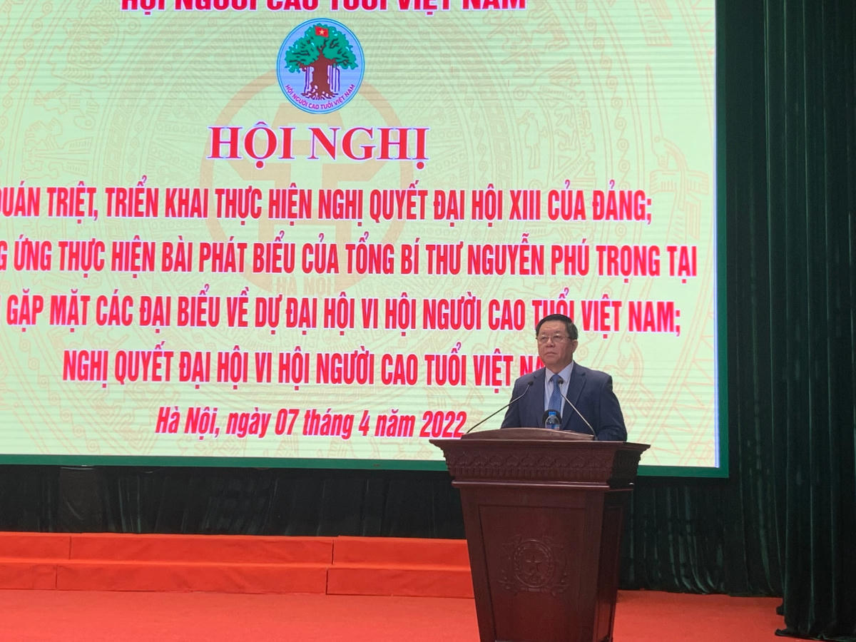 Bí thư Trung ương Đảng, Trưởng ban Tuyên giáo Trung ương Nguyễn Trọng Nghĩa quán triệt Nghị quyết Đại hội XIII của Đảng.
