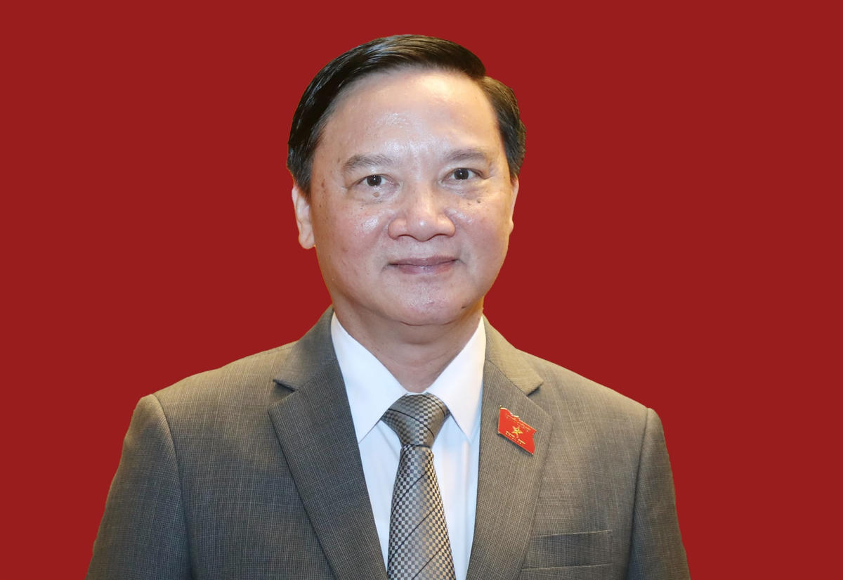 Ông Nguyễn Khắc Định