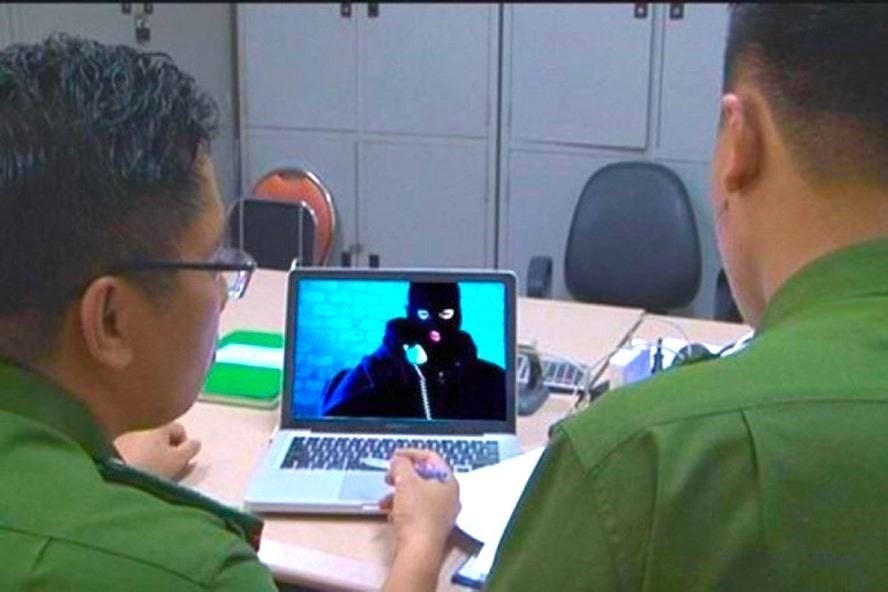 Cơ quan công an liên tục khuyến cáo người dân cần cảnh giác trước các thủ đoạn lừa đảo tinh vi qua điện thoại. Ảnh: LĐO.