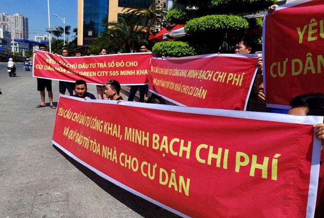  Vấn đề phí bảo trì gây nhiều tranh chấp, đơn thư khiếu nại kéo dài tại nhiều chung cư, cư dân treo băng rôn phản đối chủ đầu tư gây mất mỹ quan đô thị, tạo dư luận xấu...