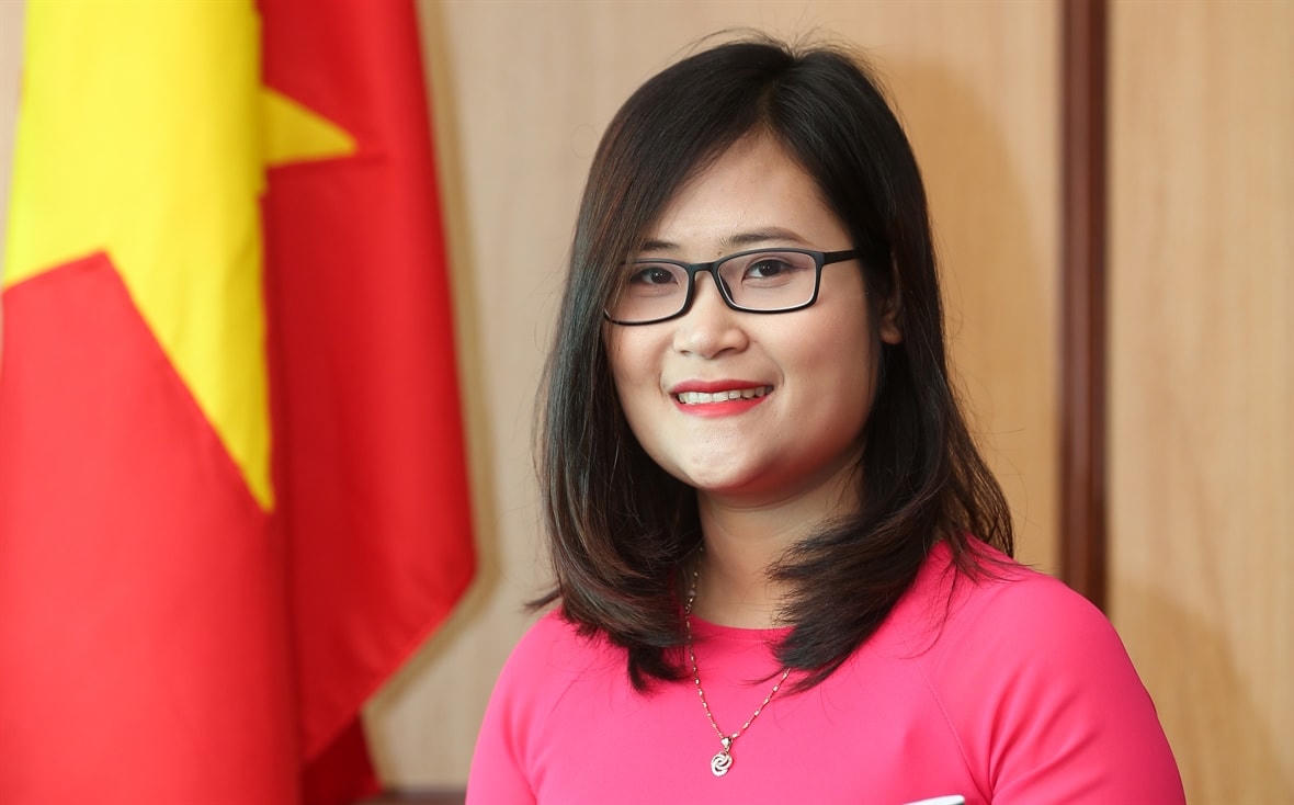Cô giáo Hà Ánh Phượng.