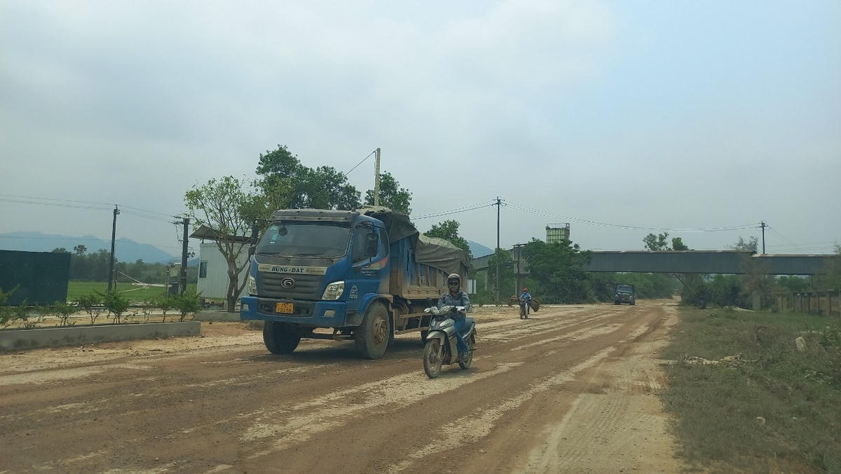 Thừa Thiên- Huế: Tỉnh lộ 16 – 'Con đường 4 mùa mưa'
