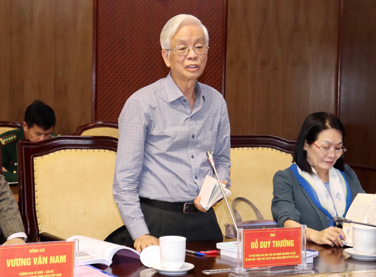 Ông Đỗ Duy Thường, Ủy viên Đoàn Chủ tịch UBTƯ MTTQ Việt Nam phát biểu tại buổi làm việc.