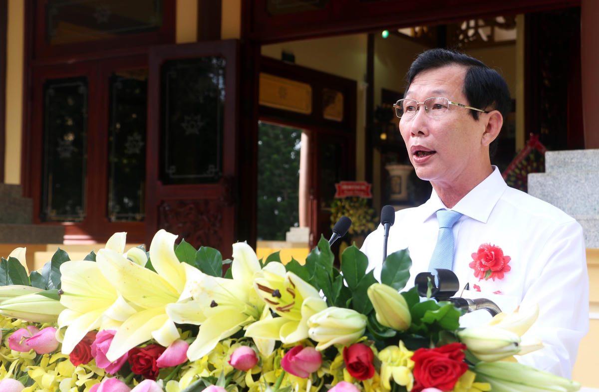 Phó Chủ tịch UBND tỉnh An Giang Lê Văn Phước phát biểu tại buổi lễ.