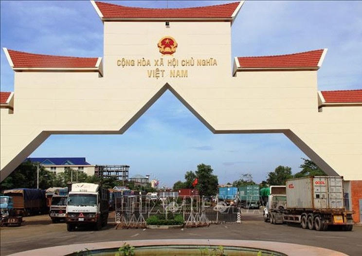 Xuất khẩu qua đường chính ngạch là cần thiết và giảm thiểu rủi ro.