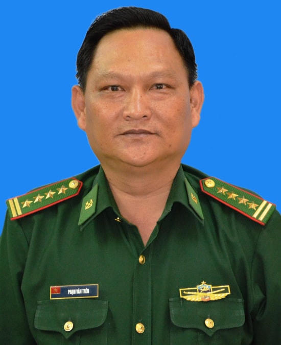 Đại tá Phạm Văn Trên, nguyên Phó Bí thư Đảng ủy, nguyên Chỉ huy trưởng BĐBP tỉnh Trà Vinh bị khai trừ đảng.