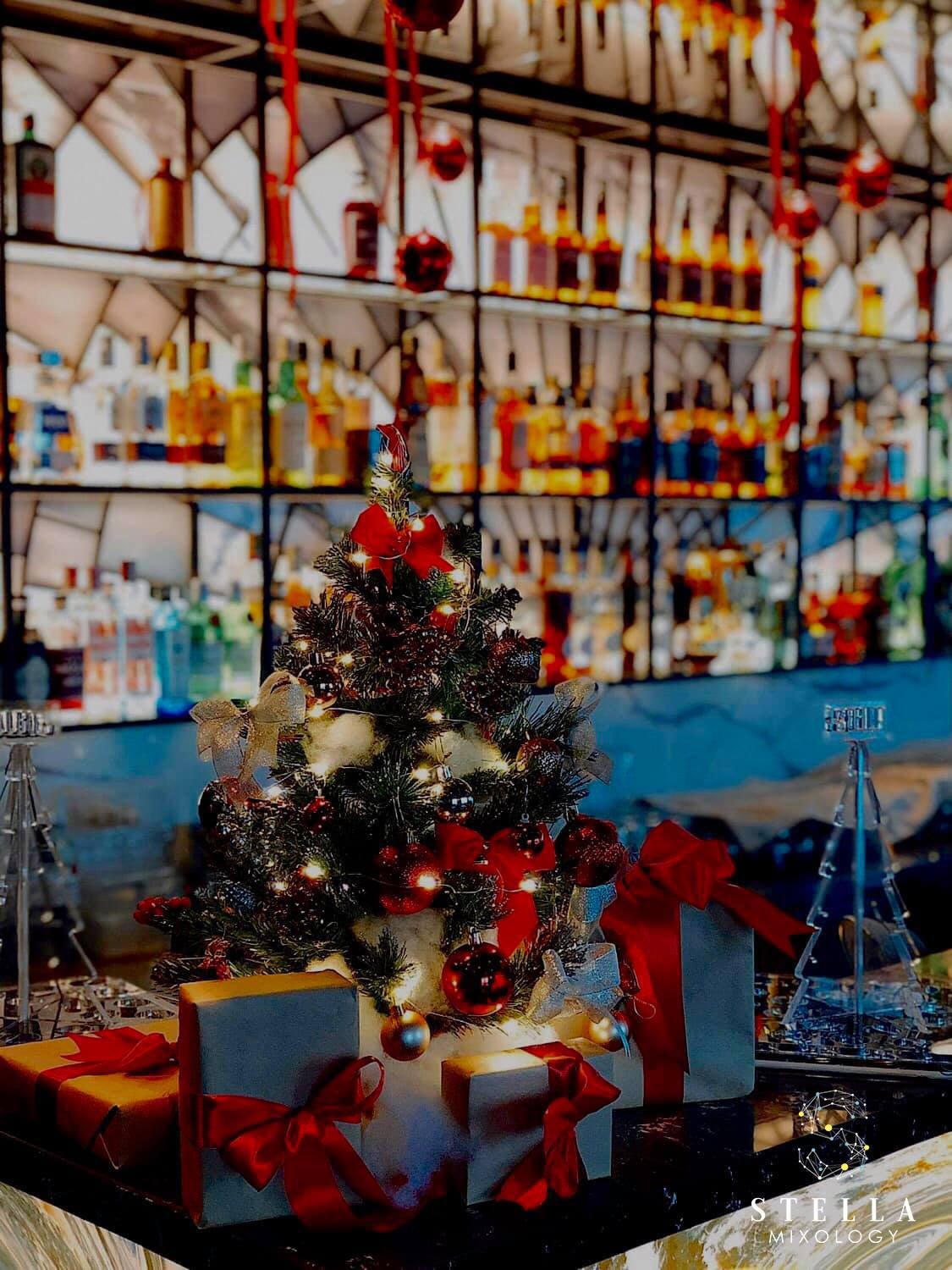 Quầy bar độc đáo của Stella Mixology. (Nguồn:FBNV).