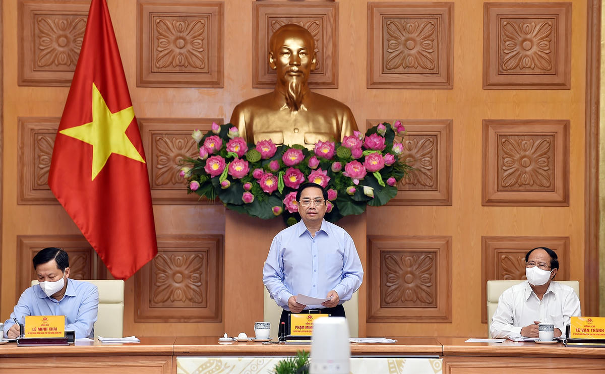 Thủ tướng Phạm Minh Chính phát biểu tại Hội nghị trực tuyến toàn quốc của Chính phủ với các doanh nhân, đại diện doanh nghiệp, các hiệp hội doanh nghiệp và bộ, ngành, địa phương, sáng 8/8. Ảnh: VGP.