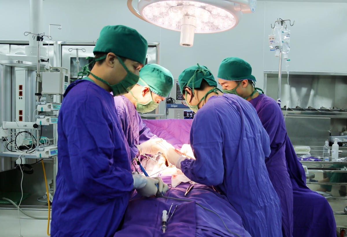 Ca phẫu thuật diễn ra thành công tốt đẹp.