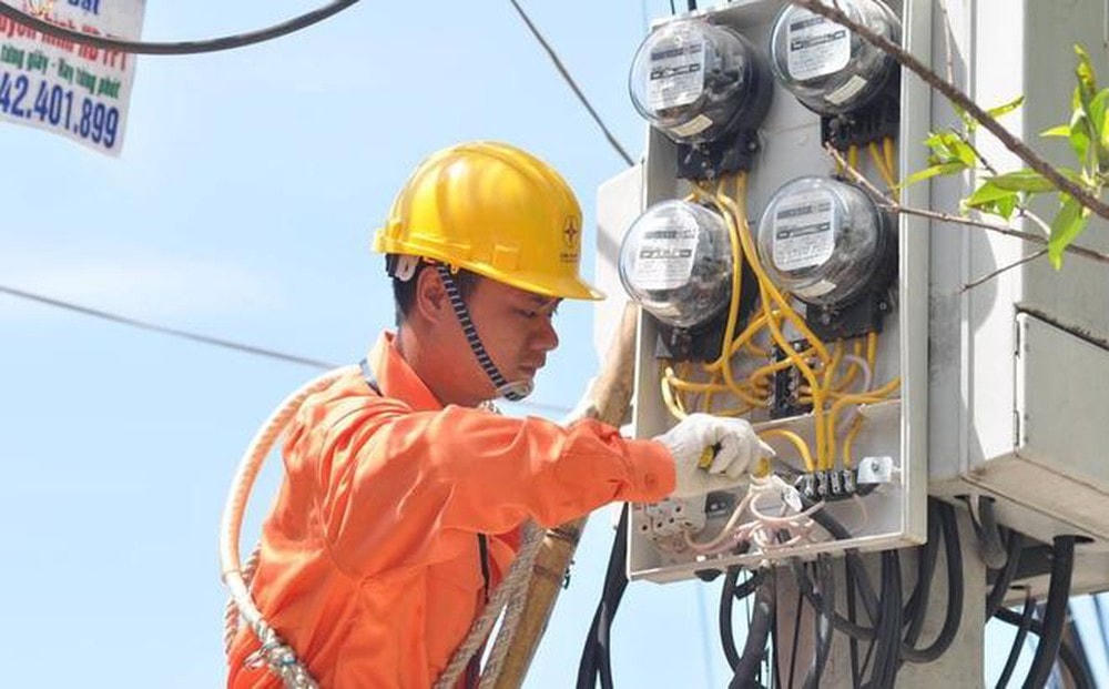 Ghi công tơ điện. Ảnh minh họa.