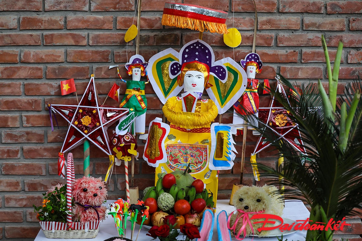 Mâm cỗ Trung thu.