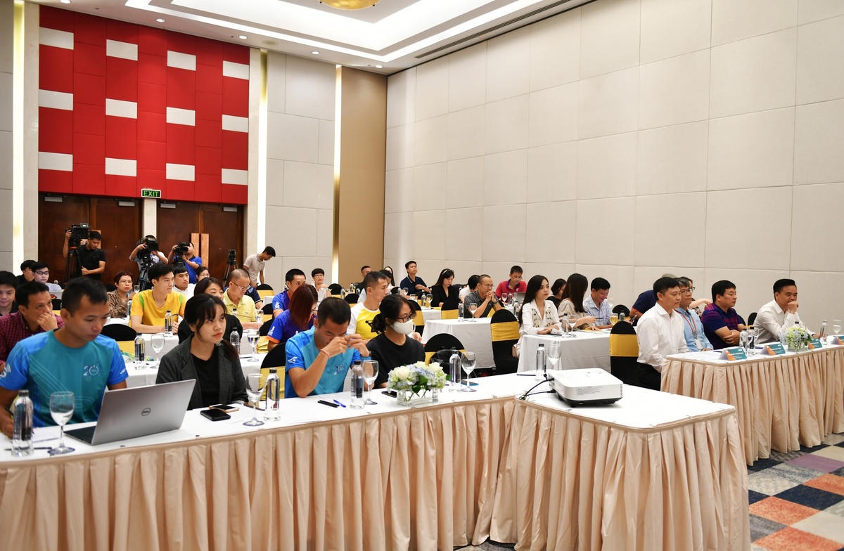 Các đại biểu dự Lễ phát động
