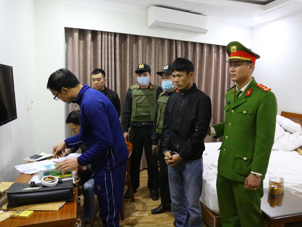 Công an bắt kẻ cầm đầu Trần Khắc Dũng.