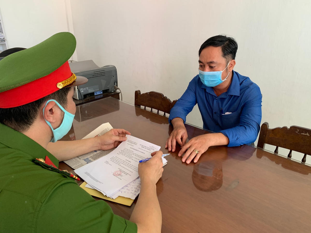 Đối tượng Nguyễn Văn Quý tại cơ quan công an.