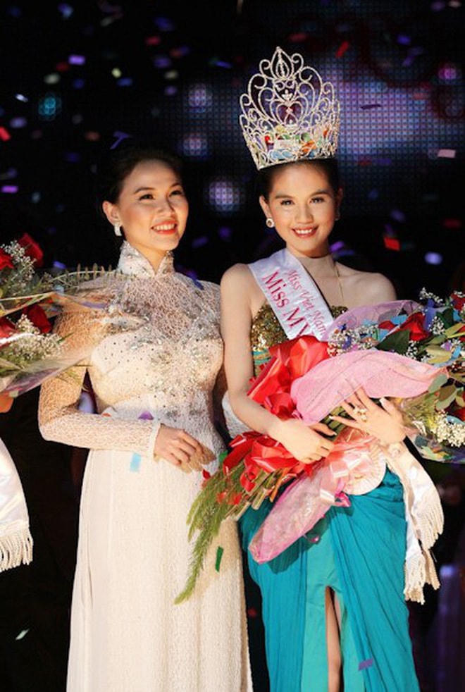 Ít ai biết rằng, Ngọc Trinh cũng từng đăng quang hoa hậu.