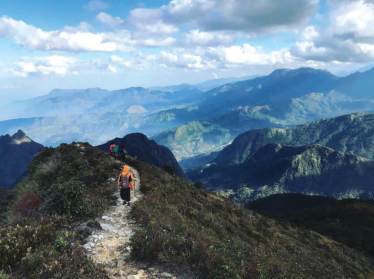 Ky Quan San là một trong những địa điểm “săn mây” tuyệt đẹp, thu hút nhiều người mê “xê dịch”.