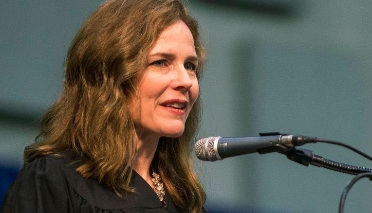 Thẩm phán Tòa án Phúc thẩm Mỹ Amy Coney Barrett là ứng cử viên hàng đầu thay vị trí mà bà Ruth Bader Ginsburg để lại.