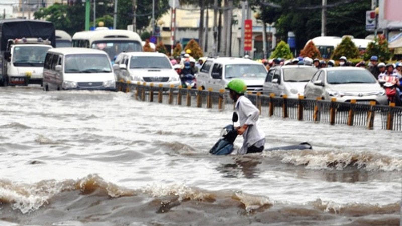 Nhiều điểm ở TP. Hồ Chí Minh cứ mưa to là ngập.