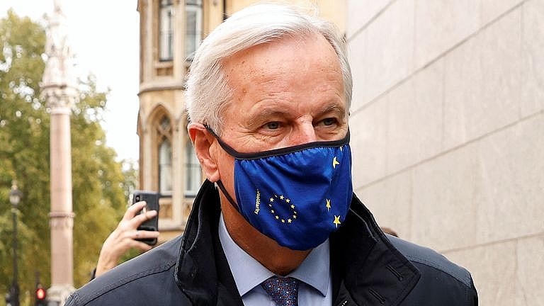 Trưởng đoàn đàm phán EU Michel Barnier đến London đàm phán thỏa thuận thương mại với Anh.