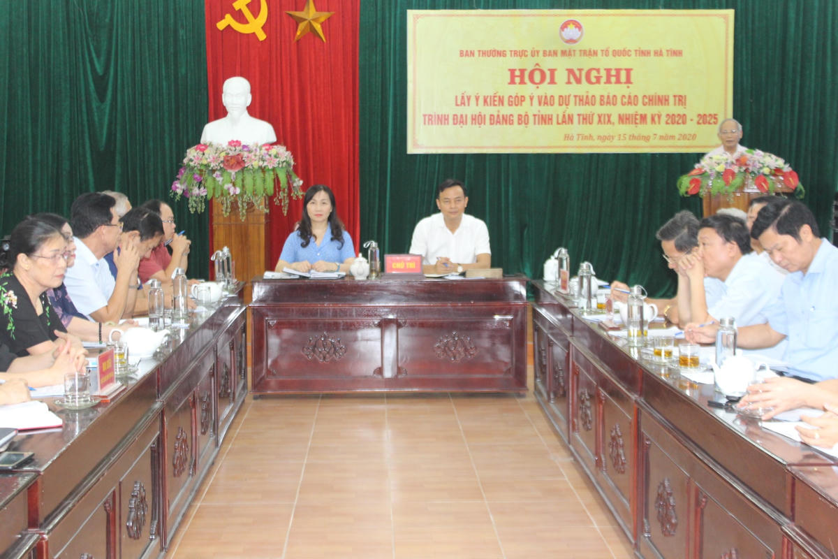 Quang cảnh hội nghị.