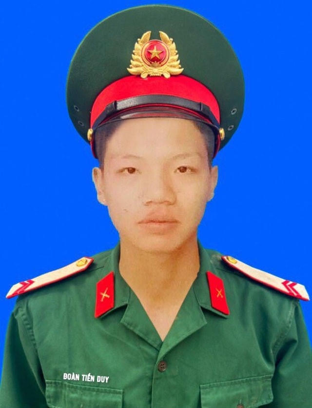 Người lính trẻ dũng cảm lao xuống cứu đồng đội và bị nước cuốn trôi