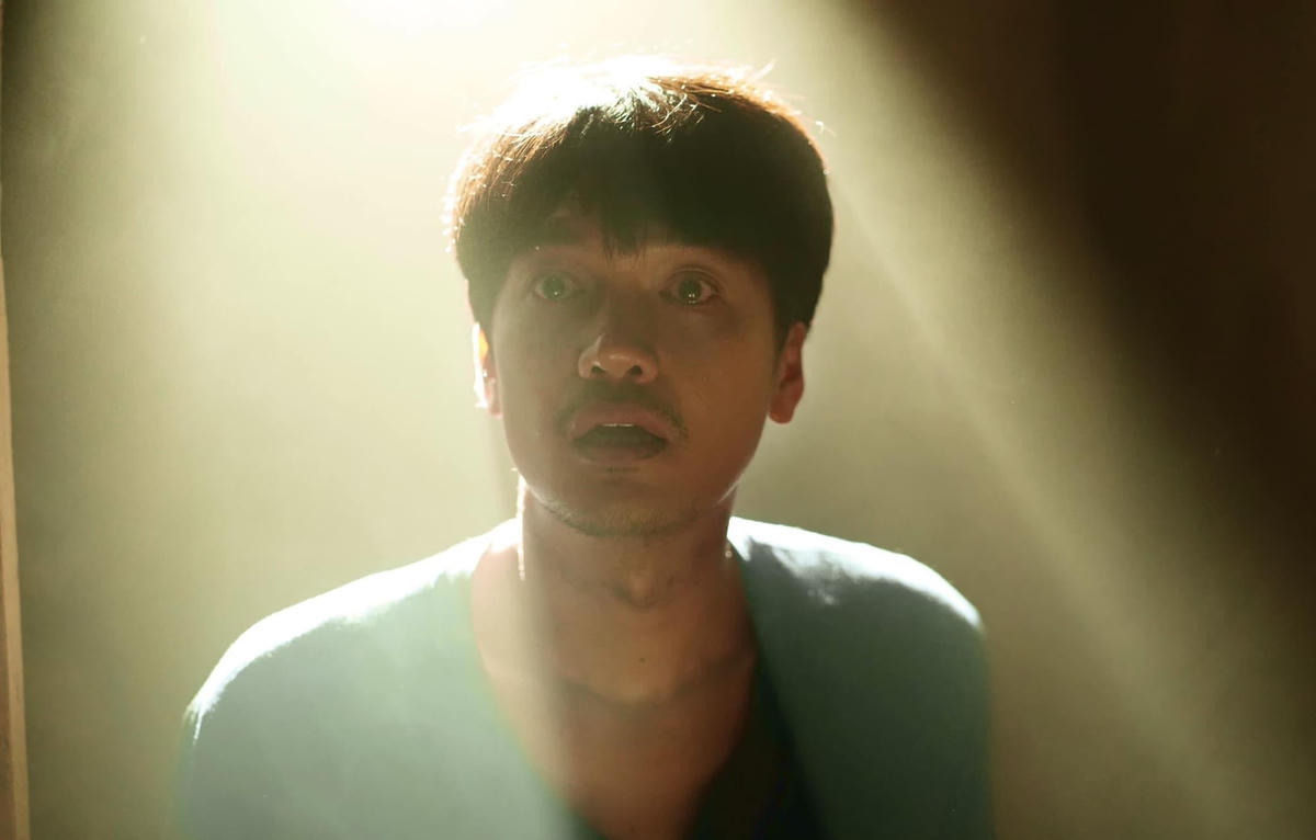 Là một diễn viên thuộc trường phái thực lực, sự nghiệp diễn xuất của Quang Tuấn được giới chuyên môn công nhận.