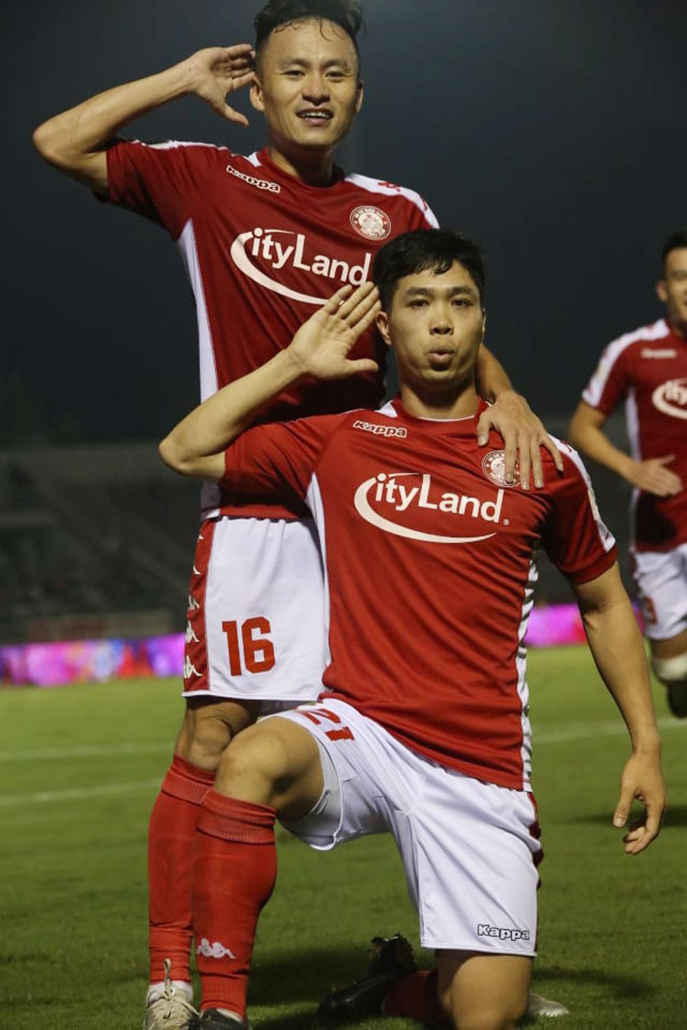 Công Phượng tỏa sáng ở V-League.