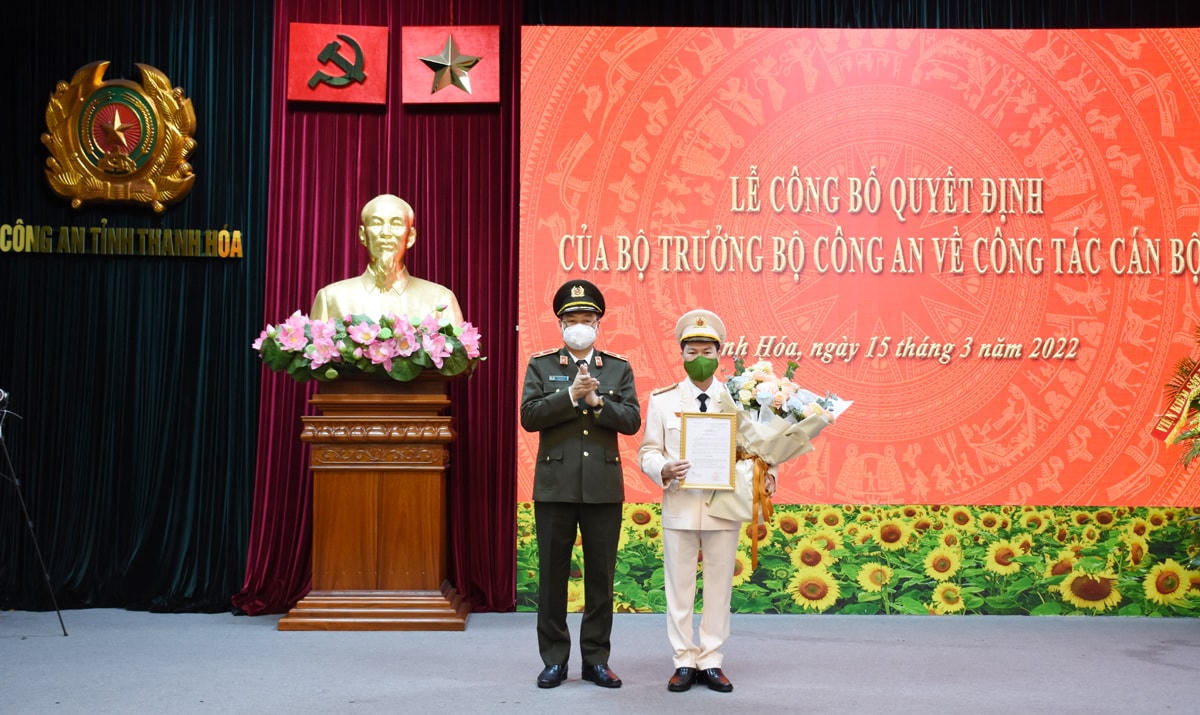Thượng tá Nguyễn Hữu Mạnh được bổ nhiệm làm Phó Giám đốc Công an tỉnh Thanh Hoá.