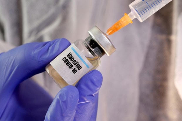 Mỹ sẽ phân phối vaccine sau 10/12, Nga dự kiến triển khai tiêm chủng