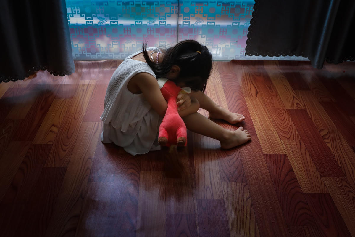 Trẻ em là đối tượng cần phải được bảo vệ, dù trong bất kỳ hoàn cảnh nào. Ảnh: Quang Vinh.
