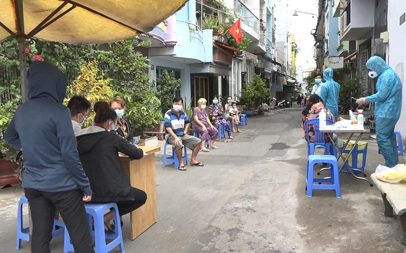 Thành phố Hồ Chí Minh đẩy nhanh tốc độ xét nghiệm.