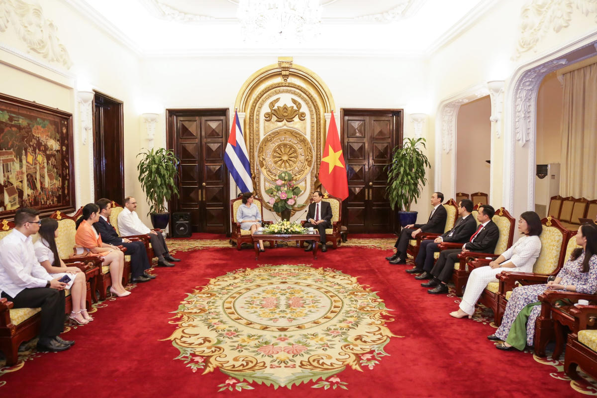 Quang cảnh buổi tiếp