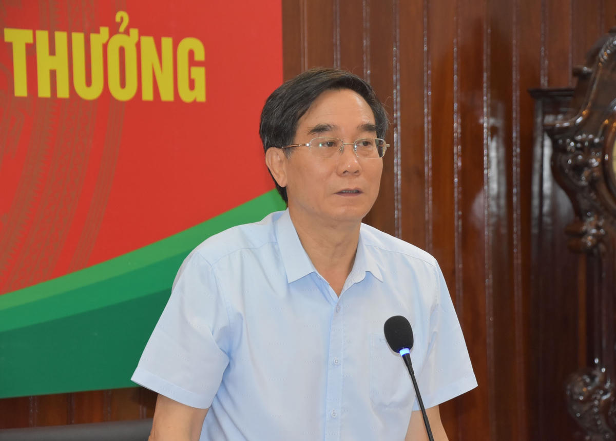 Ông Nguyễn Hữu Vạn, Chủ tịch Hội Sinh vật cảnh Việt Nam, Cụm trưởng Cụm thi đua phát biểu tại Hội nghị.