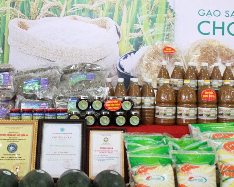 Đẩy mạnh phát triển và giới thiệu các sản phẩm OCOP.  