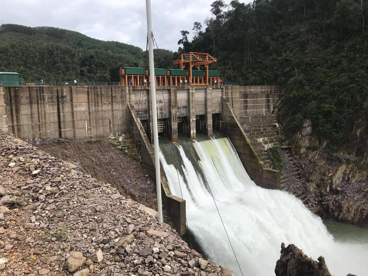 Nhà máy thủy điện Thượng Nhật đã nhiều lần "phớt lờ" chỉ đạo của các cơ quan chức năng để tích nước trái phép.