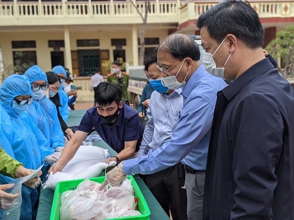 Sở Công Thương dự kiến tiếp tục cung cấp thịt lợn và thịt gà Đợt 2 cho bà con nhân dân trong vùng phong tỏa, cách ly y tế vào ngày 27/2/2021.